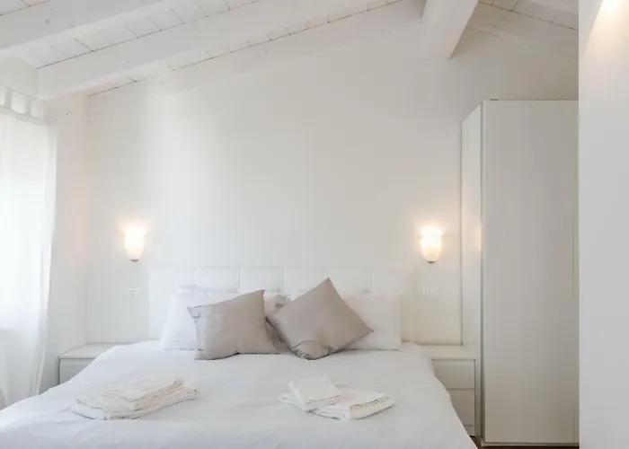 Sweet Corner 3* קסטלנואובו דל גארדה